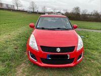 Gebraucht Suzuki Swift 94 PS (69 kW) 2013 Rot Kleinwagen