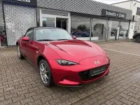 Neu Mazda MX5 Exclusive-Line 132 PS (97 kW) 2025 Rot Cabrio