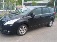 Gebraucht Peugeot 5008 156 PS (114 kW) 2011 Schwarz Van / Kleinbus