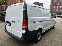 Gebraucht Mercedes Vito 163 PS (119 kW) 2022 9147 arktikweiß Van