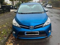 Gebraucht Toyota Verso Executive 177 PS (130 kW) 2013 Blau Van / Kleinbus