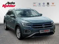 Gebraucht VW T-Roc Style 150 PS (110 kW) 2023 Petroleum blue metallic SUV