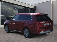Gebraucht Mitsubishi Outlander P-HEV Basis 224 PS (164 kW) 2019 Rot SUV