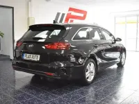 Gebraucht Kia Ceed Sportswagon Vision 136 PS (100 kW) 2020 Zilinaschwarz Kombi
