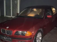 Używany BMW 320 Basis 170 KM (125 kW) 2001 Czerwony Sedan/Limuzyna