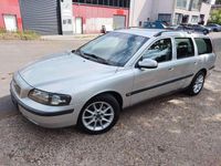 Gebraucht Volvo V70 140 PS (102 kW) 2002 Silber Kombi