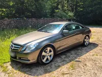 Gebraucht Mercedes E250 204 PS (150 kW) 2011 Grau Coupé