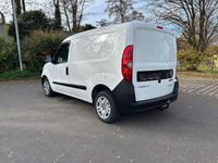 Gebraucht Fiat Doblò 95 PS (69 kW) 2020 Weiß Van / Kleinbus