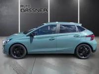 Neu Hyundai i20 Blackline 90 PS (66 kW) 2026 Grün Kleinwagen