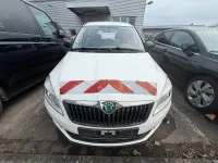 Gebraucht Skoda Roomster 69 PS (50 kW) 2011 Weiß Van / Kleinbus