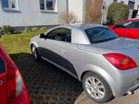 Gebraucht Opel Tigra 90 PS (66 kW) 2006 Silber Cabrio