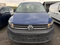 Second-hand VW Caddy 105 CP (77 kW) 2018 Albastru Monovolum