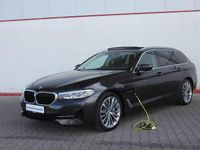 Gebraucht BMW 530e Efficient Dynamics 292 PS (214 kW) 2022 Grau Kombi