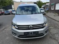 Używany VW Caddy Maxi Highline 150 KM (110 kW) 2016 Srebrny Minivan