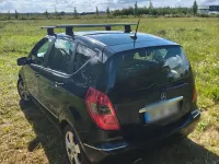 Gebraucht Mercedes A180 109 PS (80 kW) 2010 Schwarz Kleinwagen