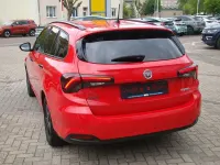 Gebraucht Fiat Tipo Sport 101 PS (74 kW) 2021 Colore esterno (passione red (vr168)) Kombi