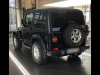 Gebraucht Jeep Wrangler Sahara 180 PS (132 kW) 2000 Schwarz SUV
