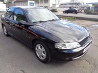 Gebraucht Opel Vectra Edition 101 PS (74 kW) 1999 Schwarz Limousine