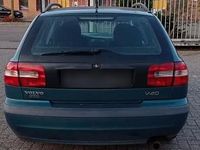 Gebraucht Volvo V40 165 PS (121 kW) 2001 Blau Kombi