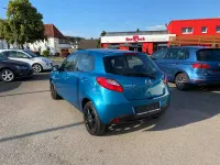 Gebraucht Mazda 2 Edition 75 PS (55 kW) 2012 Faroblau metallic Kleinwagen