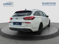gebraucht Hyundai i30 INTRO 1.6 CRDi 7-DCT *PANO*NAVI*SHZ*LED*