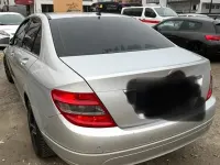 Gebraucht Mercedes C180 156 PS (114 kW) 2010 Silber Limousine