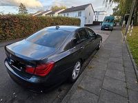 Gebraucht BMW 730 245 PS (180 kW) 2010 Grau Limousine