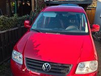 Gebraucht VW Caddy Maxi 102 PS (75 kW) 2010 Rot Van / Kleinbus