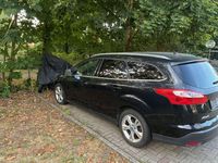 Gebraucht Ford Focus Titanium 125 PS (91 kW) 2012 Schwarz Kombi
