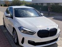 Gebraucht BMW 118 Coupé M Sport 150 PS (110 kW) 2024 Weiß Coupé