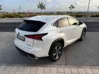 Gebraucht Lexus NX350h 155 PS (114 kW) 2018 Weiß SUV