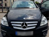 Gebraucht Mercedes B180 116 PS (85 kW) 2010 Schwarz Van / Kleinbus