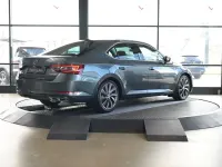 Gebraucht Skoda Superb Style 150 PS (110 kW) 2019 Grau Limousine