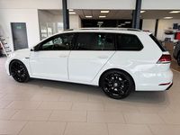 Gebraucht VW Golf VII R 300 PS (220 kW) 2020 Weiß Kombi