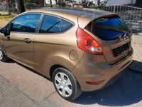 Gebraucht Ford Fiesta 97 PS (71 kW) 2012 Andere farben Kleinwagen