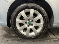 Gebraucht Skoda Fabia Elegance 90 PS (66 kW) 2010 Blau Limousine
