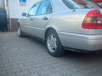 Gebraucht Mercedes C230 150 PS (110 kW) 1997 Silber Limousine