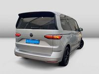 Gebraucht VW Multivan Style 150 PS (110 kW) 2025 Silber Van