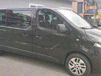 Gebraucht Opel Vivaro 125 PS (91 kW) 2015 Schwarz Van / Kleinbus