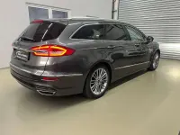 Gebraucht Ford Mondeo Premium 179 PS (131 kW) 2018 Magneticgrau (metallic) Kombi