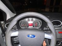 Gebraucht Ford Focus 100 PS (73 kW) 2008 Silber Kombi