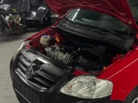 Gebraucht VW Fox 54 PS (39 kW) 2006 Tornadorot Kleinwagen