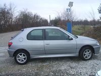 Gebraucht Peugeot 306 98 PS (72 kW) 2001 Grau metallic Kleinwagen
