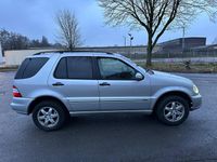 Gebraucht Mercedes ML270 163 PS (119 kW) 2003 SUV