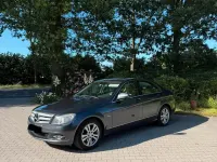 Gebraucht Mercedes C220 170 PS (125 kW) 2009 Andere farben Limousine
