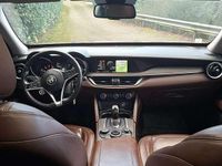 Gebraucht Alfa Romeo Stelvio Executive 209 PS (153 kW) 2017 Braun SUV