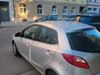 Gebraucht Mazda 2 75 PS (55 kW) 2008 Silber Kleinwagen