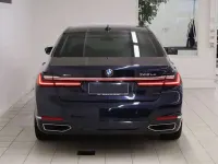 Gebraucht BMW 745e 286 PS (210 kW) 2020 Blau Limousine
