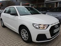 Gebraucht Audi A1 Sportback Advanced 110 PS (80 kW) 2022 Weiß Kleinwagen