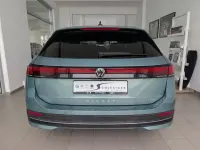 Gebraucht VW Passat Business 150 PS (110 kW) 2025 Grün Kombi